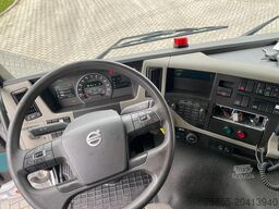 Volvo FM 330 Fridge / Frigoblock / 9.85 M Loading Spa...