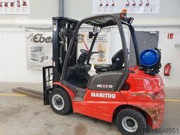 MANITOU MI 25 G / Triplex: 4.70m / nur 1.976h! / SS
