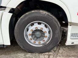 VOLVO FH 13.460 4X2 Tractor-unit Spring/Air Retarder F