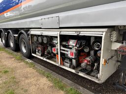 LAG O-3-43 PT Fuel Tank /  ADR / 3 Compartments / 4...