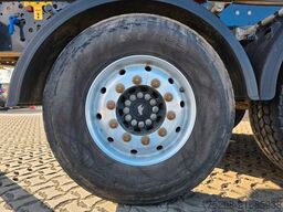 SCHMITZ CARGOBULL SKI 24 SL 7.2 / Alu-Felgen / Liftachse