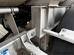 Van Hool LEVENSMIDDEL / RVS Rahmen / Leergewicht: 5.860k...