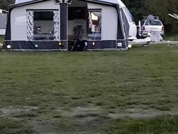 HOBBY De Luxe Edition 460 LU, Rangierhilfe, Vorzelt