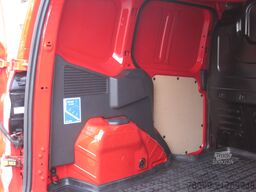 Ford Courier Limited Navi Kamera 2xSchiebetür