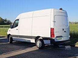 MERCEDES-BENZ SPRINTER 317 L2H2 Mbux RWD Euro6!