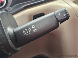 M.A.N. 18.500 TGX XLX SKIRTS RETARDER