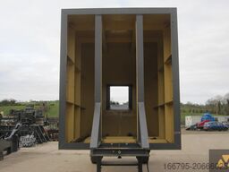 Delta Mobile surge hopper