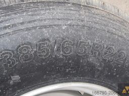 Delta Mobile surge hopper