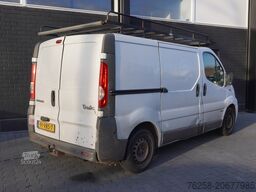 Renault Trafic 1.9 dCi 100PK - Airco - Trekhaak - Impe...