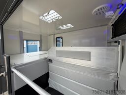 Renault Pferdetransporter B-Führerschein 2340 KG