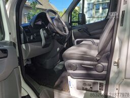 Mercedes-Benz Sprinter 516