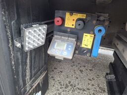 SCHMITZ CARGOBULL 3-Achs Tautliner Edscha Liftachse Lasi Code XL