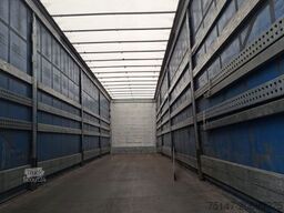 SCHMITZ CARGOBULL 3-Achs Megaliner Varios Edscha Hubdach Liftachse