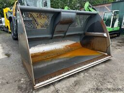 LIEBHERR 566 576 580 **Schaufel 10 m³**