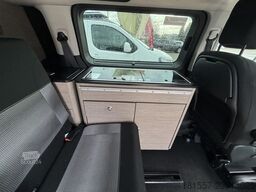 PÖSSL Campster Citroen 145 PS Navi, AHK, Head-UP, SHZ