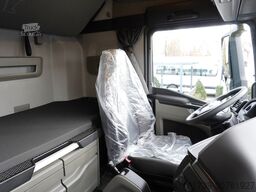 MAN TGX 26.400 / IGLOOCAR 20 pallets