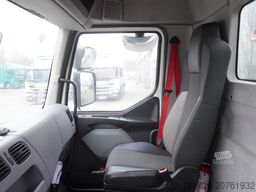 Renault C280 DTI 8 / FASSI crane 5.6T / 560 mth