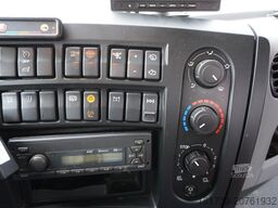 Renault C280 DTI 8 / FASSI crane 5.6T / 560 mth