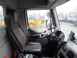 Renault C280 DTI 8 / FASSI crane 5.6T / 560 mth