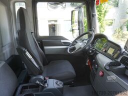 MAN TGS 26.360 Flatbed / Fassi F175 7.7 T /