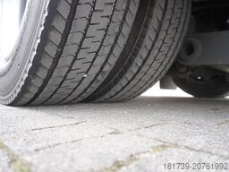 Mercedes-Benz Atego 1224 / New galvanized tow truck