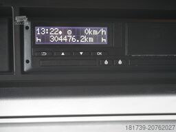 MAN TGX 18.510 4×2 tractor unit / Sleeper ca