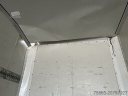 Krone DryLiner / Box / Front Damage / BPW Drum