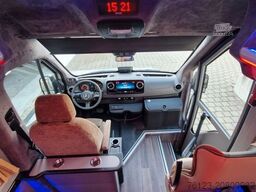 MERCEDES-BENZ 519 und 517 Glasdach XXL  20 Sitze Stock