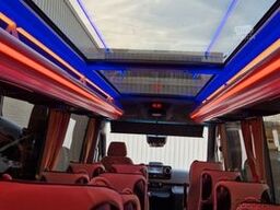 MERCEDES-BENZ 519 und 517 Glasdach XXL  20 Sitze Stock