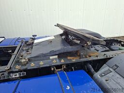 MAN TGX 18.480 4x2 LLS-U XXL ACC Hubsattelplatte