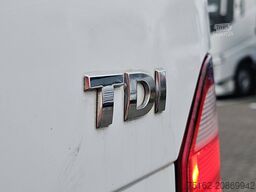 VOLKSWAGEN TRANSPORTER 2.0 TDI L2H1 Combi 9p Airco!
