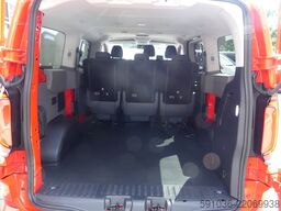 Volkswagen T7 Transporter Kombi 2.0 TDI 4Mot OFFROADP/MATRIX/AHK