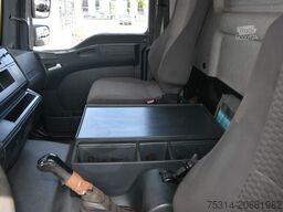 man TGL 12.240 LBW Palfinger 1500kg