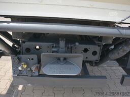 man TGL 12.240 LBW Palfinger 1500kg