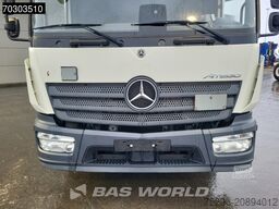 Mercedes Atego 1224 4X2 12tons 1500kg tailgate Automatic...