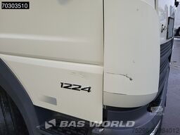 Mercedes Atego 1224 4X2 12tons 1500kg tailgate Automatic...