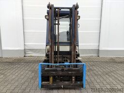 Komatsu FB25/3