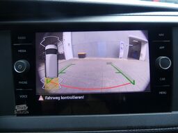 Volkswagen T6.1 Transporter 2.0 TDI LANG SCHRÄNKE/LED/STHZ