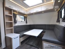 Luxus Caravan mit Slide Outs 