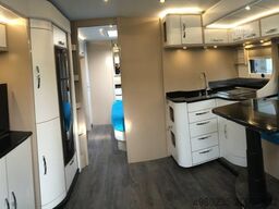 Luxus Caravan mit Slide Outs 