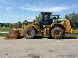 Caterpillar 966M