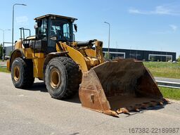 Caterpillar 966M