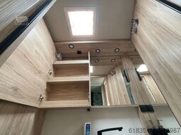 EURA MOBIL INTEGRA LINE IL 720 EB, Automatik, 180 PS, 4,4 t