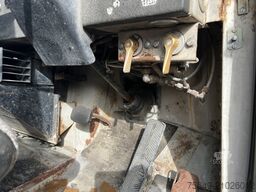 Saurer V5 4x2 Saurer V5 4x2