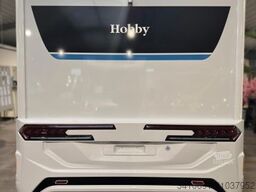 HOBBY OnTour C 680 GE Auto. PIONEER 9 Markise 16