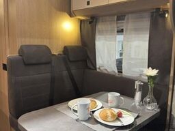 HOBBY OnTour C 680 GE Auto. PIONEER 9 Markise 16