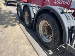 Schmitz Cargobull SCF24 20 FT Chassis / Tank / ADR / BPW Axles / ...