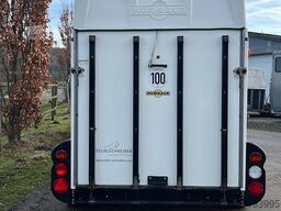 Pferdeanhänger Humbaur Pegasus 