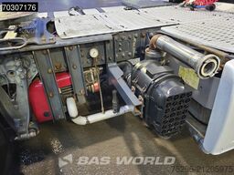 DAF XF 440 XF 4X2 SC Powderbulk-compressor Gardner ...