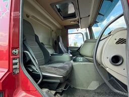 DAF CF 75.310 EURO 5 FT BURGERS BOX TAIL LIFT AIRCO